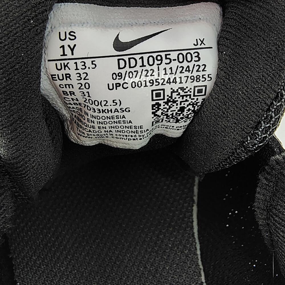 Nike Revolution 6 NN Kids Sneakers Black White Size 1Y - Picture 8 of 8